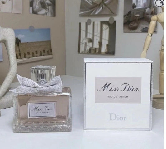 Dior Miss Dior Eau de Parfum Spray, 3.4 fl oz Regular Size, With Box